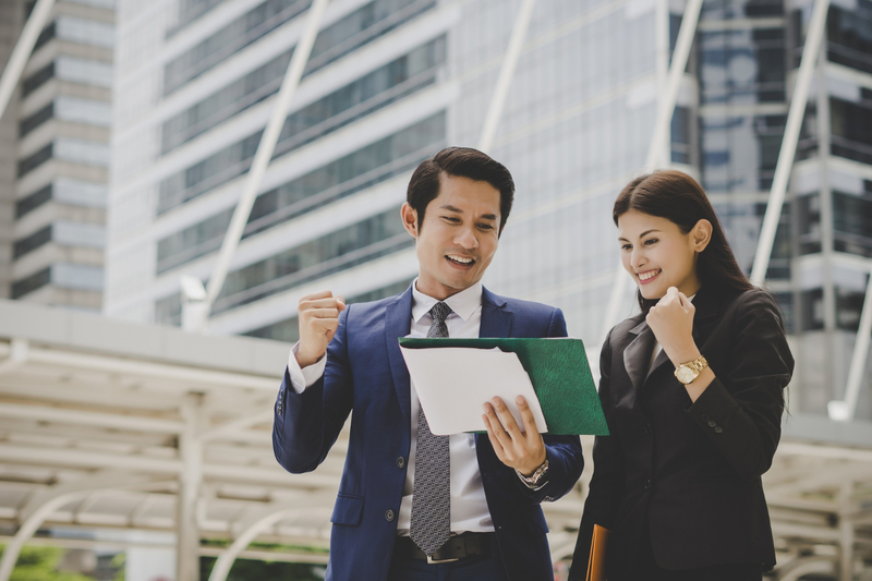 Câu hỏi phỏng vấn Sales Bất động sản về cách xử lý tình huống khách hàng phản hồi tiêu cực về quá trình giao dịch